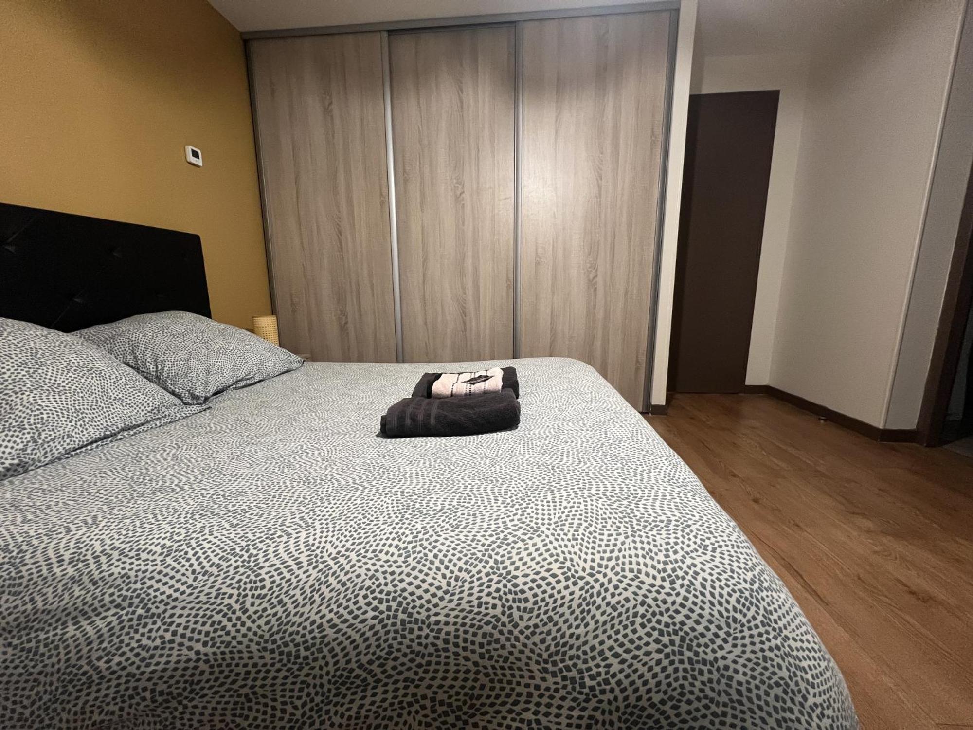 Le Lennon - Centre Ville T2 - Rez-De-Chaussee Лимож Экстерьер фото